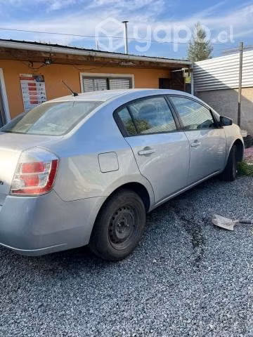 Nissan sentra 2008