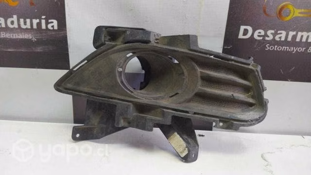 Tapa neblinero focus 2014 a 2024 Rh 2.0