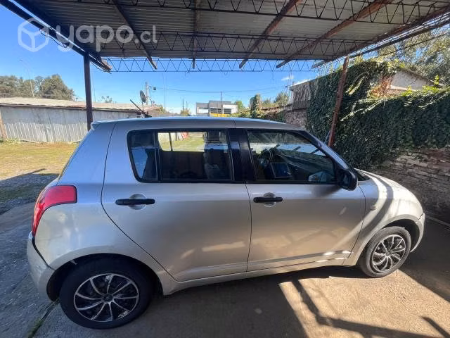 Suzuki swift 2010 - Imagen 3