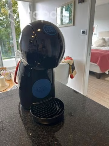 Cafetera Nescafé Dolce Gusto Piccolo XS Negra