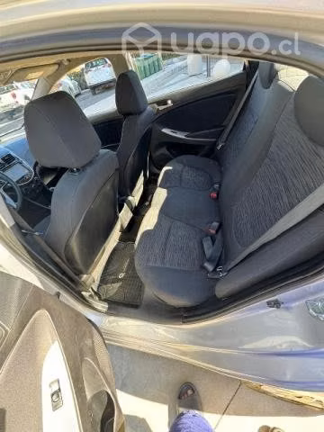 Automóvil