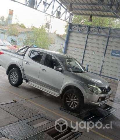 Vendo L200 full cuero - Imagen 3