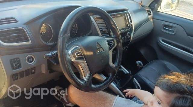 Vendo L200 full cuero - Imagen 4
