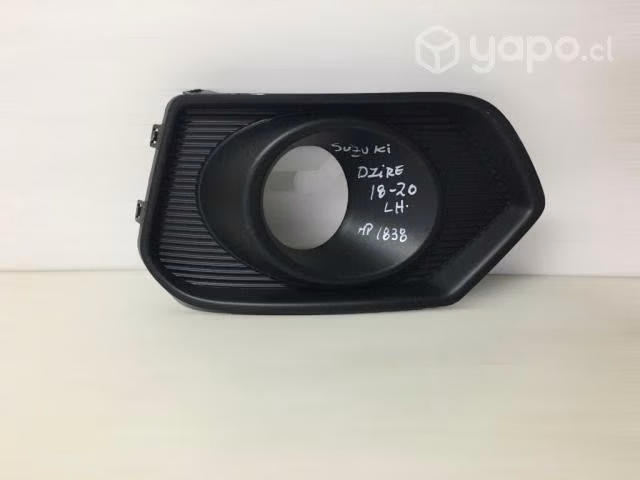 Tapa de nebelinero lh suzuki dzire 2018-2020