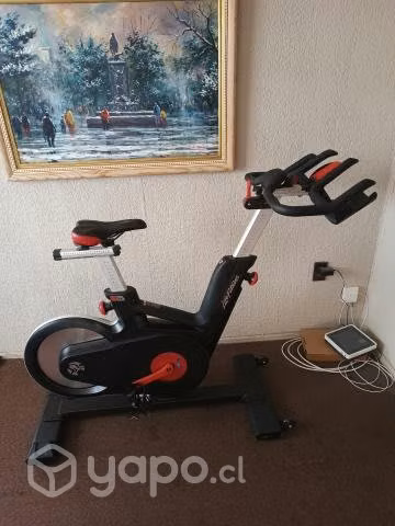 Bicicleta estatica Life Fitness IC4 NUEVA