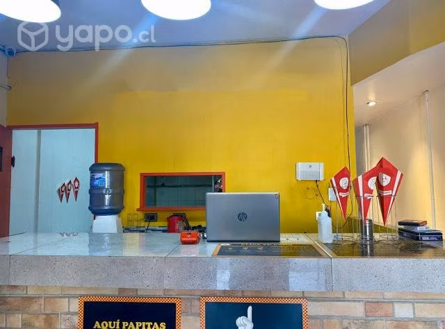 Derecho a llave de local comida rápida