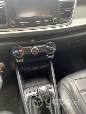 Kia motors rio 2021