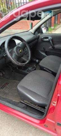 Vendo Chevrolet Corsa 2008 motor 1.6 papeles al ía - Imagen 4