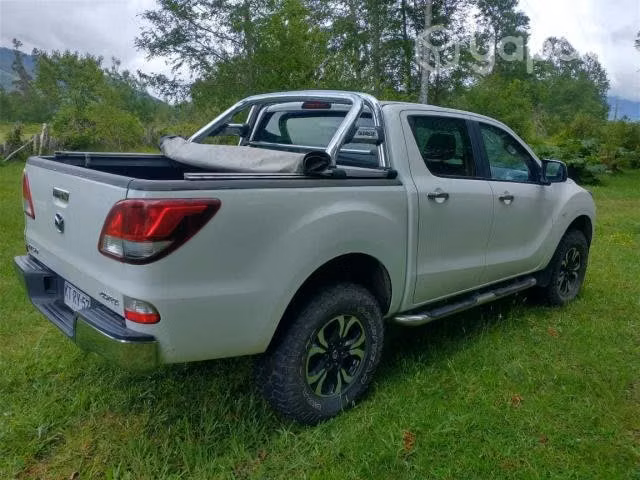 MAZDA BT50 2018 4x4 - Imagen 3