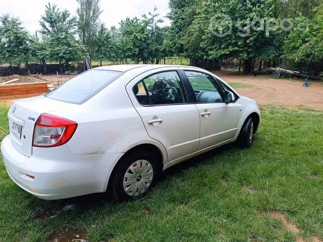 Suzuki sx4 sedan
