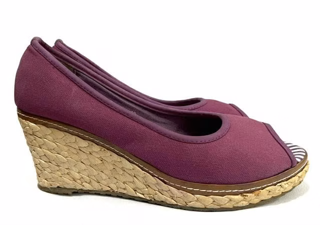 Zapato De Tela Marca Regatta Talla 40 Morado