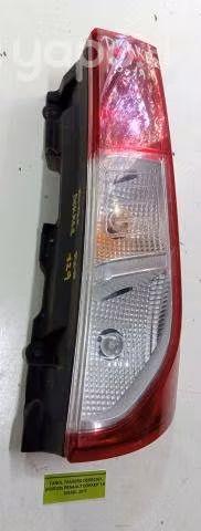 Farol Trasero Derecho (RDB129) Renault Dokker 1.5