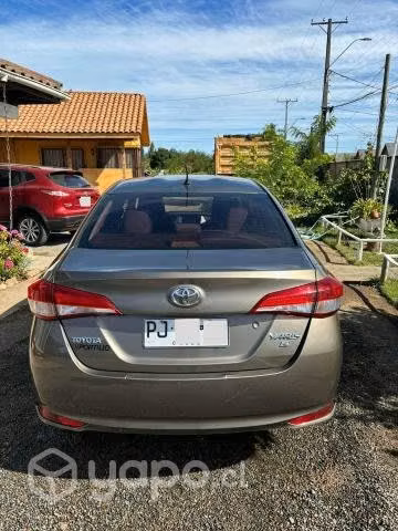 Toyota yaris 2021