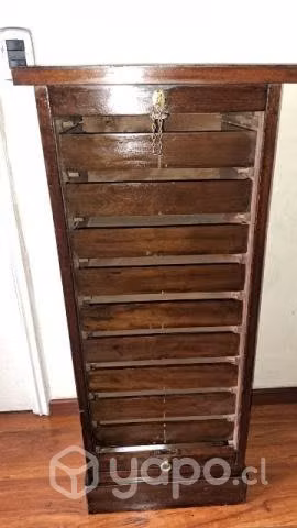 Kardex antiguo con cortina roller
