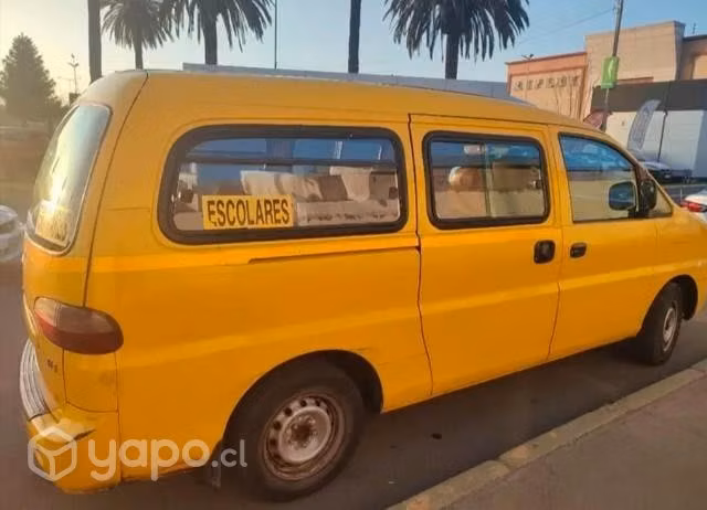 Se vende furgón escolar