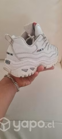 Zapatilla niña