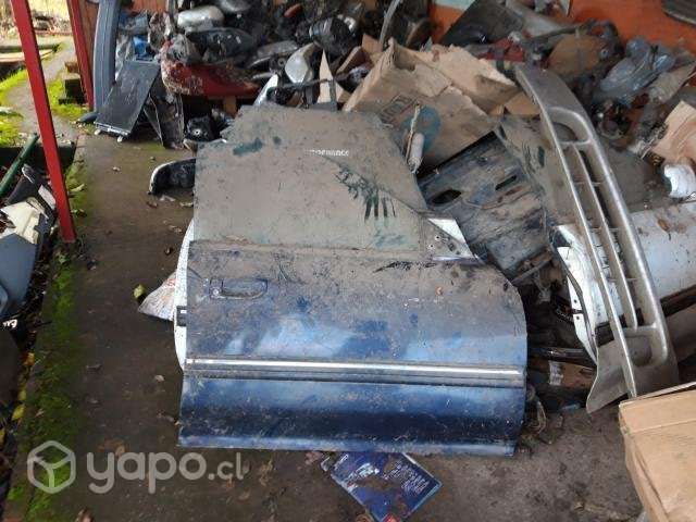 Puerta derecha subaru legacy 1992 - Imagen 2