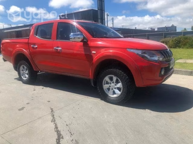 Mitsubishi l200 2019