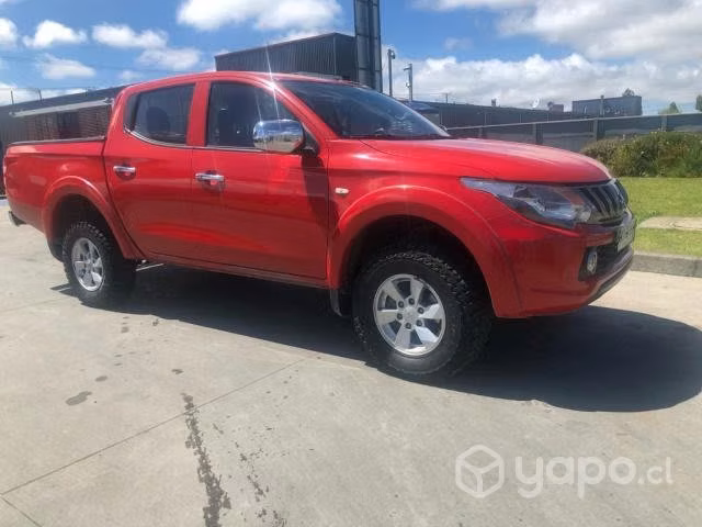 Mitsubishi l200 2019