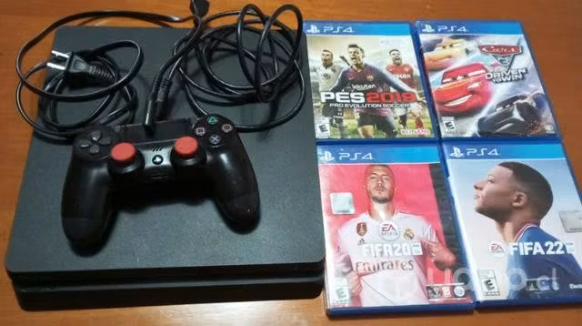 Ps4 con 4 juegos precio conversable - Imagen 2