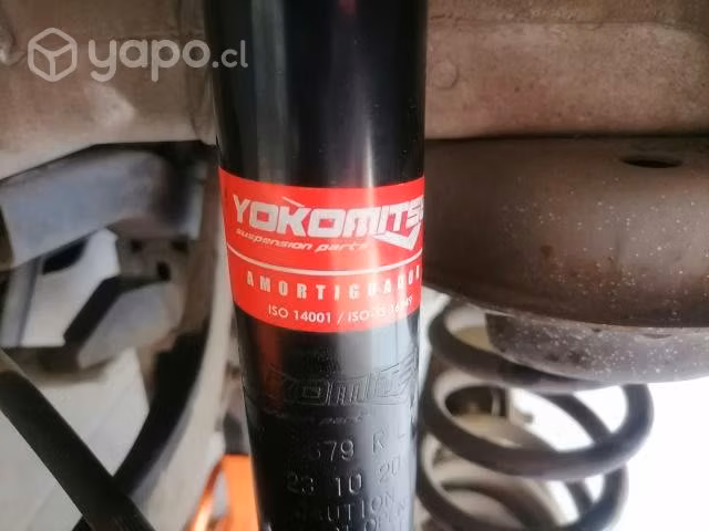 Amortiguador traseros Toyota new yaris