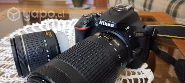Camara Nikon d 5600