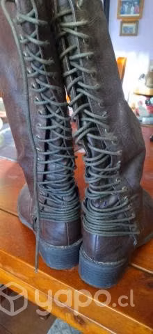 Botas usadas buen estado - Imagen 2