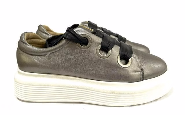 Zapatilla De Cuero Marca Hush Puppies N*39 - Imagen 2