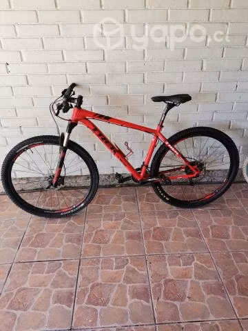 Bicicleta aro 29 trek xcaliber 8