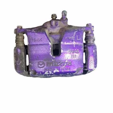 Caliper izquierdo mazda new 3 2017 2.0