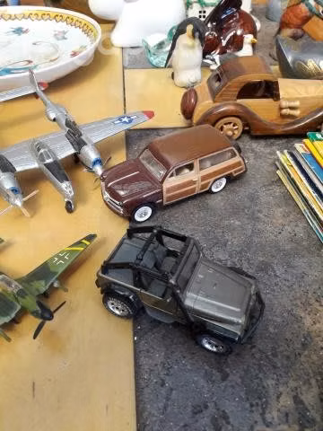 Aviones,autos a escala metalicos
