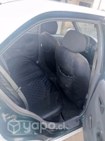 Hyundai accent 2005