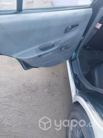 Hyundai accent 2005