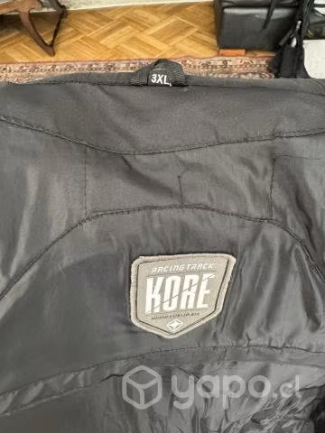 Casco Shoei mas chaqueta Kore