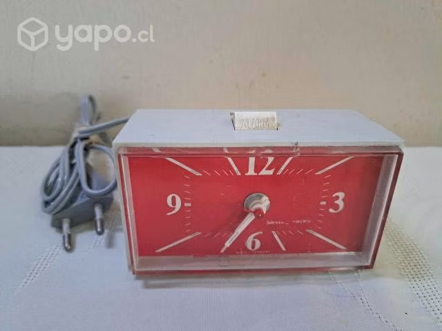 Reloj despertador rojo: blessing electric (aleman)