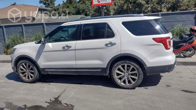 Ford explorer limited 2018 4x2