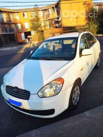Hyundai accent 2011 - Imagen 3
