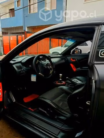 Hyundai coupe 2008
