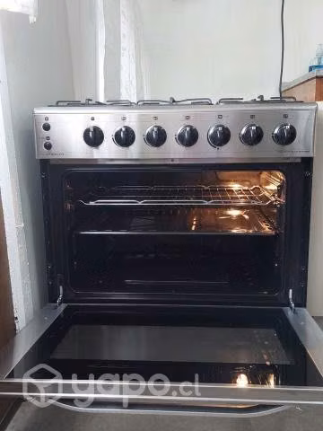 Cocina / Estufa de 5 platos como nueva
