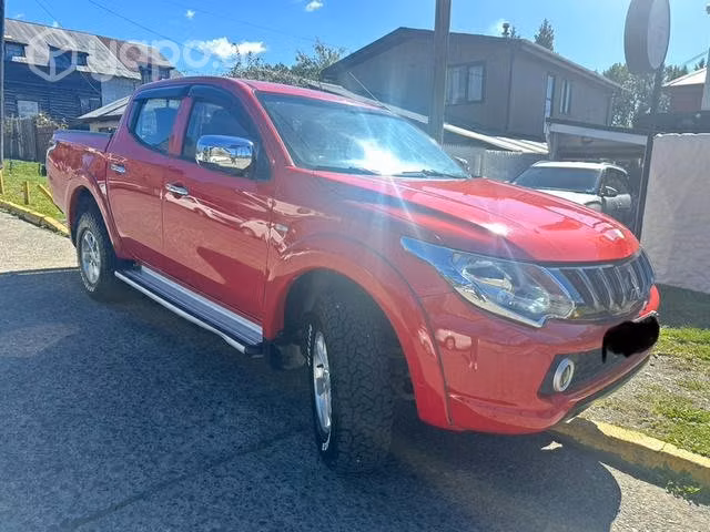 MITSUBISHI L200 - Imagen 3