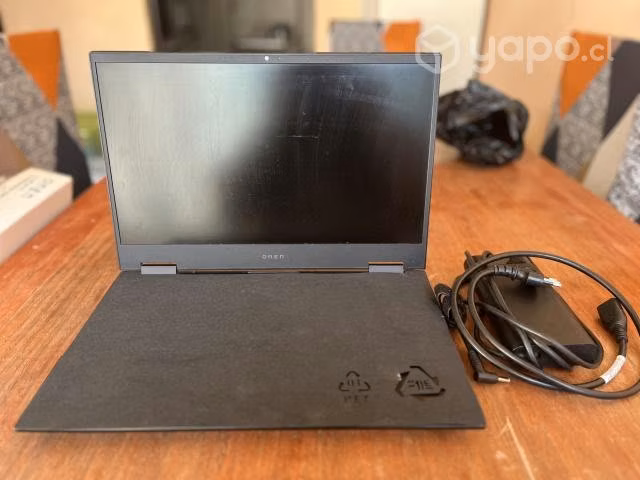 HP OMEN 15-ek0010la