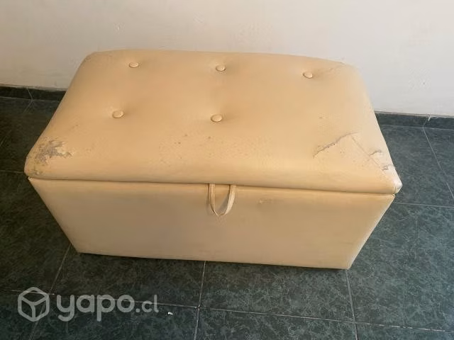 Baúl color beige