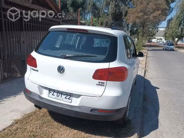 Volkswagen tiguan 2014