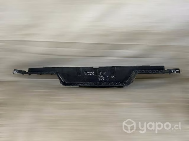 Pisadera trasera great wall poer 2021-2023