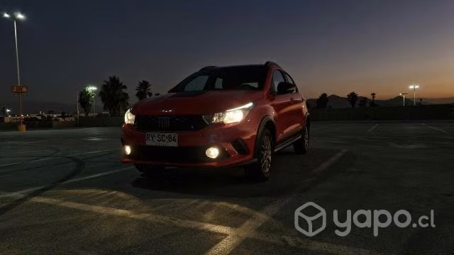 Fiat argo trekking, año 2022