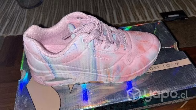Zapatillas niña nuevas