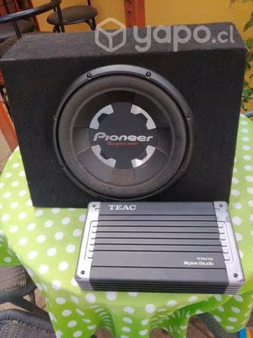 Parlante sub bufer Pioneer y amplificador