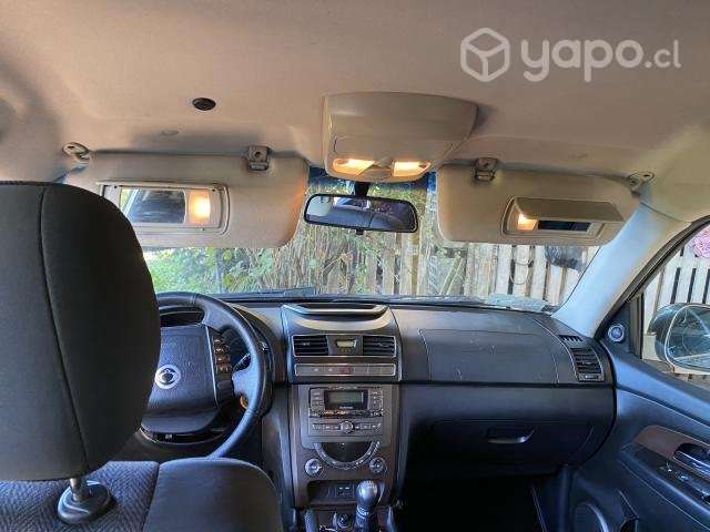 Rexton 4x2 2014