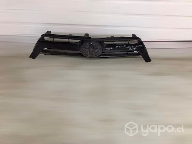 Mascara toyota yaris sedan 2015-2018
