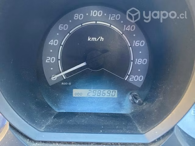 Toyota Hilux 2011 Petrolera 4x2